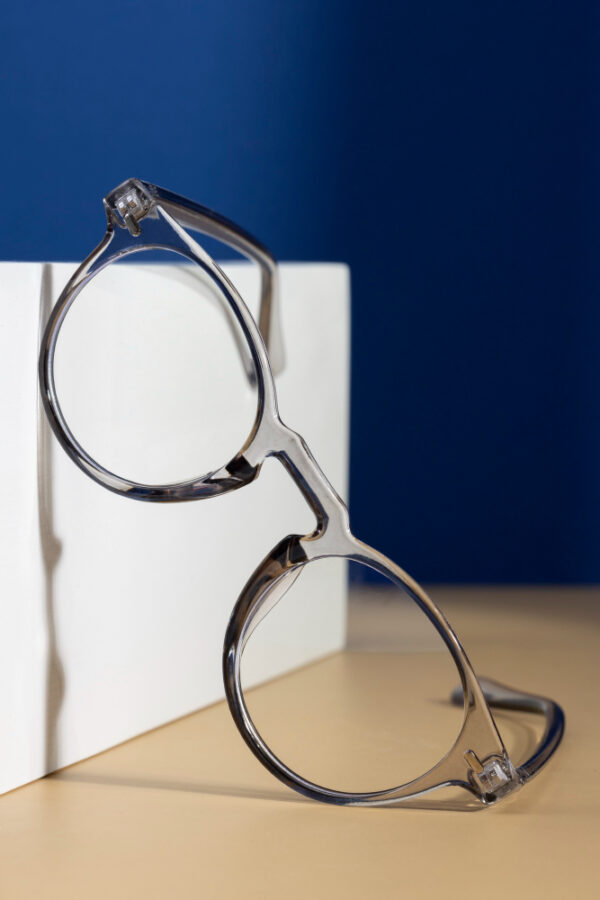 VisionPro UltraLite Blue Cut Glasses - Image 2